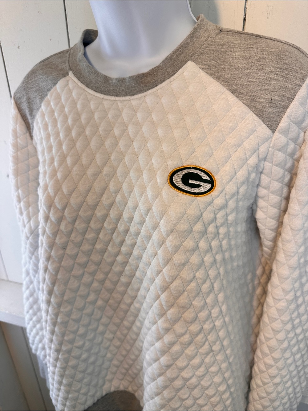 Green Bay Packers NFL Michael Strahan Quilted Sweatshirt Womens Small Gray White - Picture 4 of 10